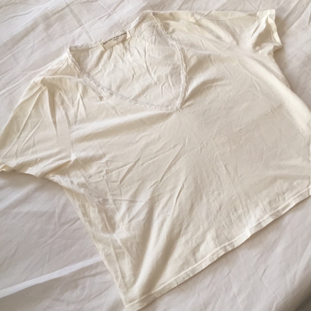 UO Lace Trim Tee - Picture 6 of 8